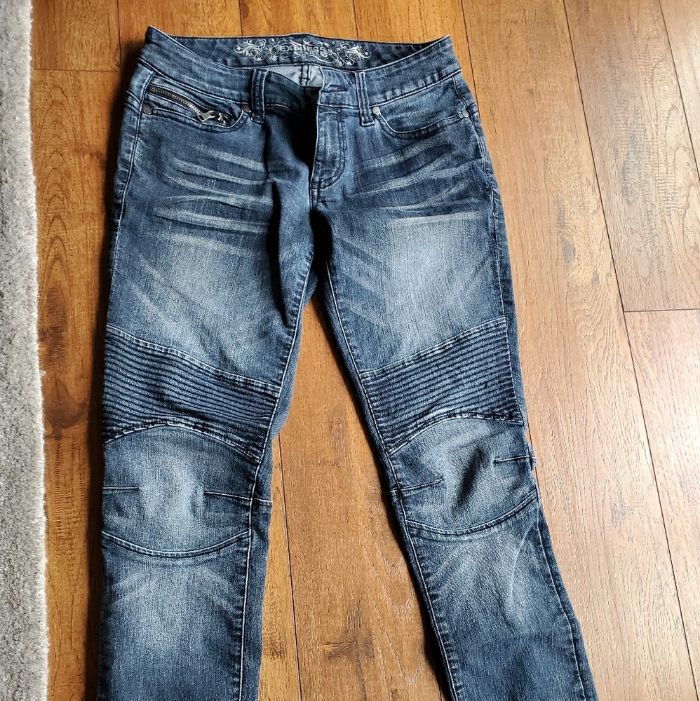 Moto crop Jean's